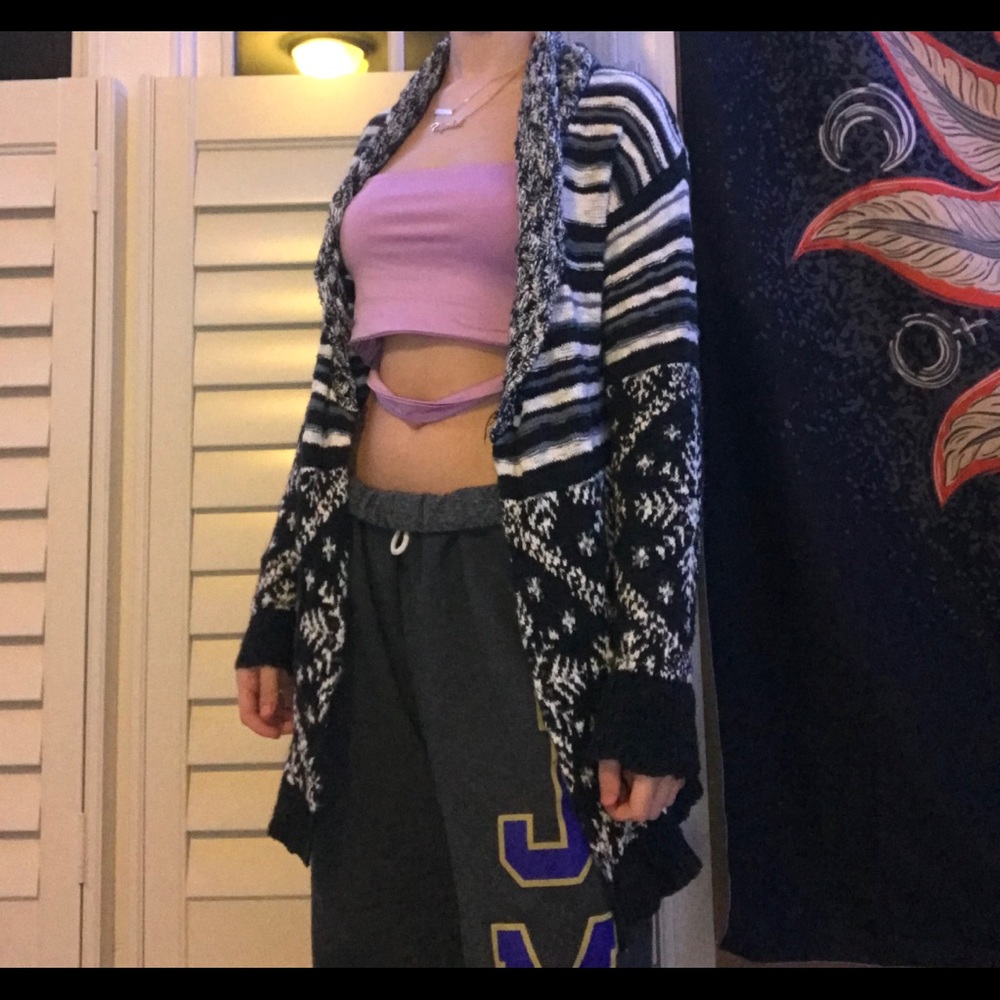 XS Aeropostale Bethany Mota patterned cartigan
